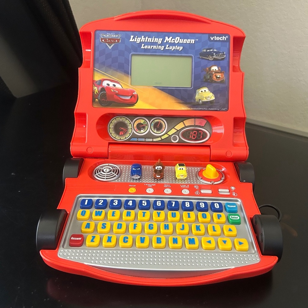 VTech Disney Pixar Cars Lighting McQueen Learning Laptop.